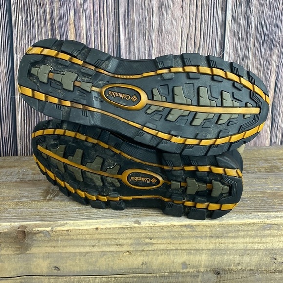 Columbia Men’s Bugabootoo- Size 9 - Picture 8 of 10